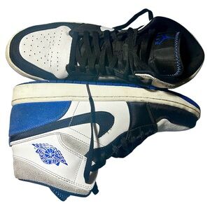 Nike Air Jordan 1 Mid SE Royal Black Toe 2020 Men’s Size 12